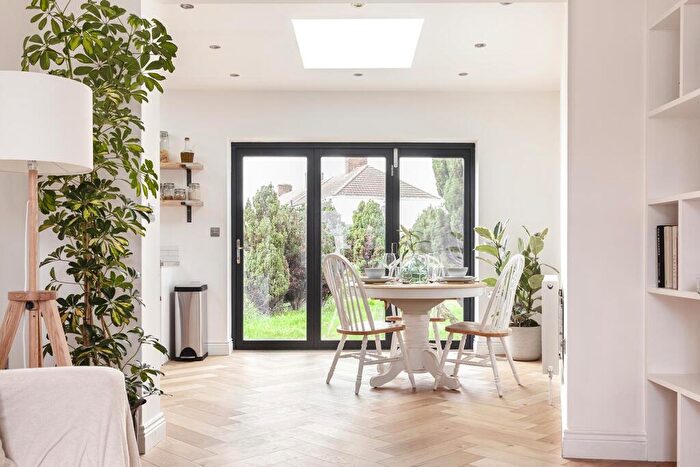 4 Bedroom Terraced House For Sale In Sterry Crescent, Dagenham, RM10