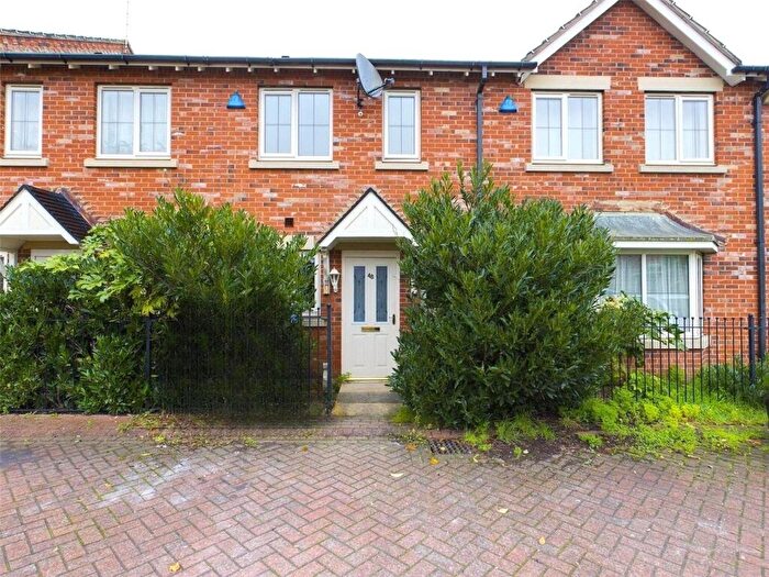 2 Bedroom Terraced House To Rent In Honeysuckle Close, Doncaster, DN4