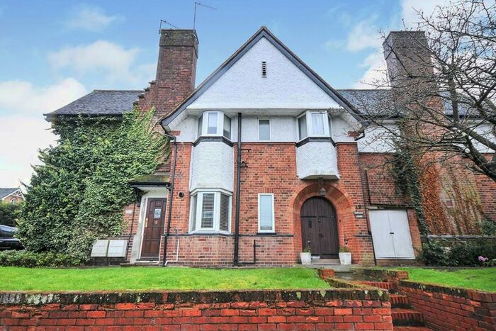 1 Bedroom Flat To Rent In Durham Avenue, Bromley, BR2