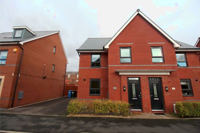 3 Bedroom Semi-Detached House To Rent In Charlton Street, Rochdale, Greater Manchester, OL11