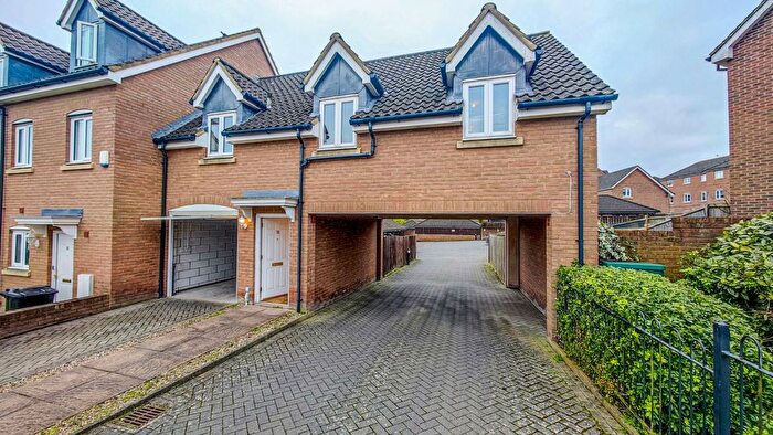 2 Bedroom Flat To Rent In , Daly Drive, Bromley, BR1