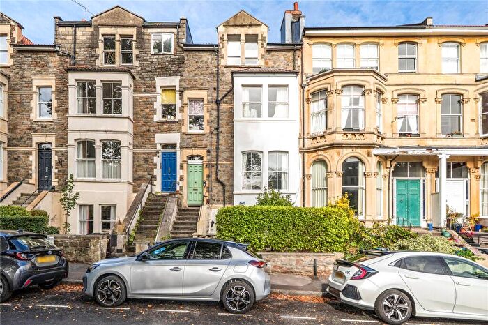 1 Bedroom Apartment For Sale In Royal Park, Clifton, Bristol, BS8