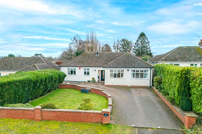 4 Bedroom Detached Bungalow For Sale In Fosse Way, Stretton On Dunsmore, CV23