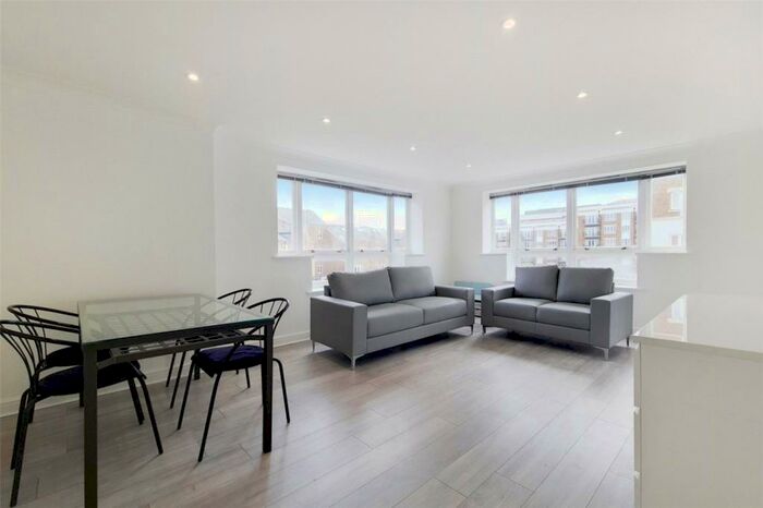 1 Bedroom Apartment To Rent In Princes Riverside Road, London, SE16