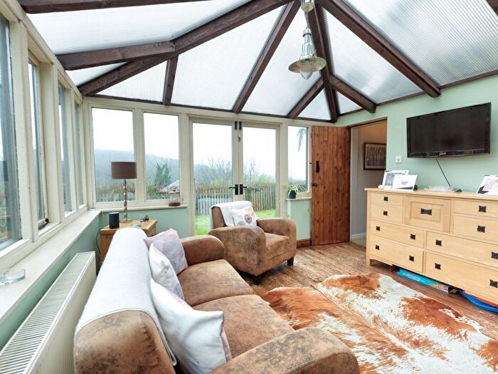 3 Bedroom Cottage For Sale In Crews Park, Broseley Wood, Broseley, TF12