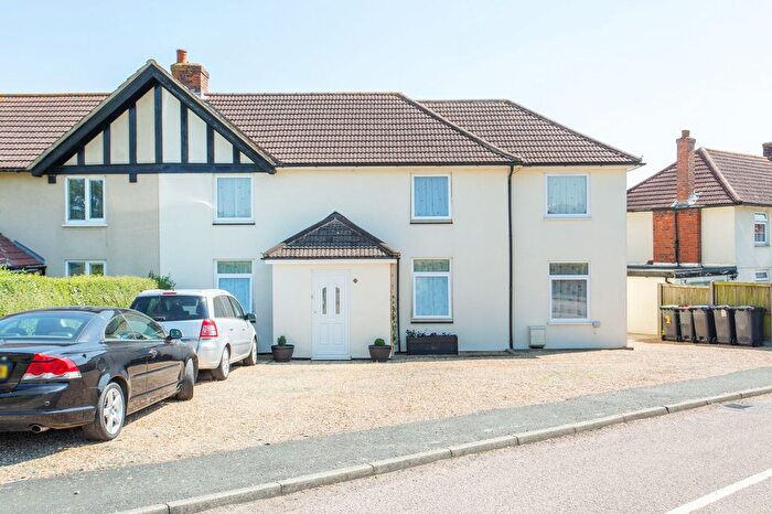 5 Bedroom Semi-Detached House For Sale In Firs Road, Woolage Village, CT4