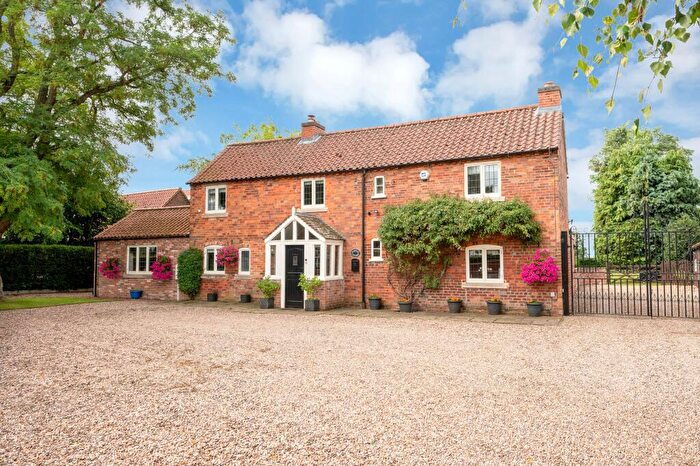 4 Bedroom Detached House For Sale In Pinfold Lane, Marston, NG32