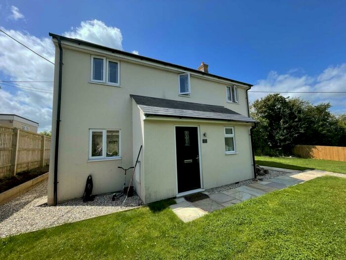 4 Bedroom Detached House To Rent In Heath Lane, Bladon, OX20