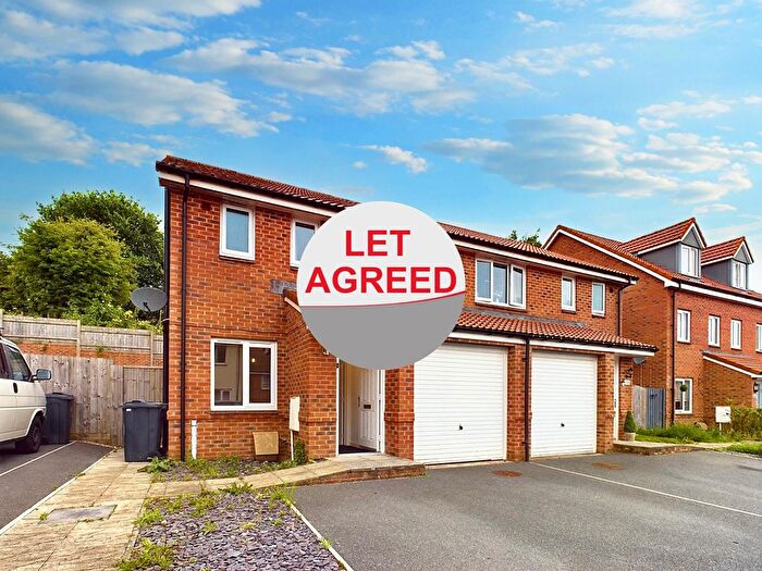 3 Bedroom Semi-Detached House To Rent In Charlestown Road, Paignton, TQ3