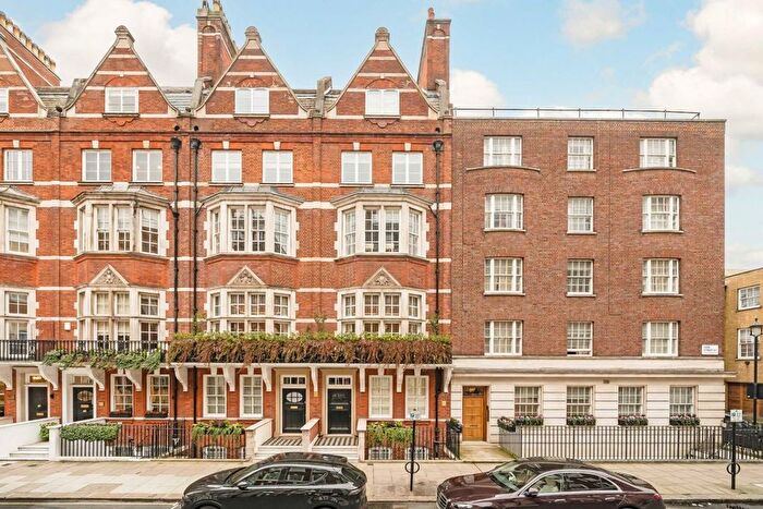 2 Bedroom Flat To Rent In Park Street, Mayfair, W1K
