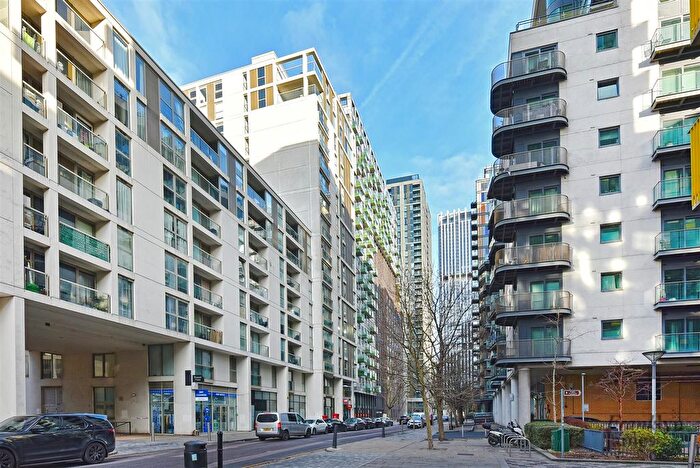 1 Bedroom Flat To Rent In Cobalt Point, Millharbour, London, E14