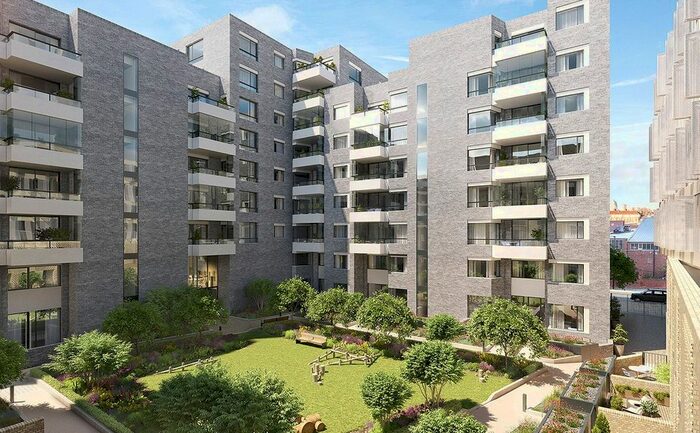 2 Bedroom Flat To Rent In The Tannery, London Square, Bermondsey, SE1