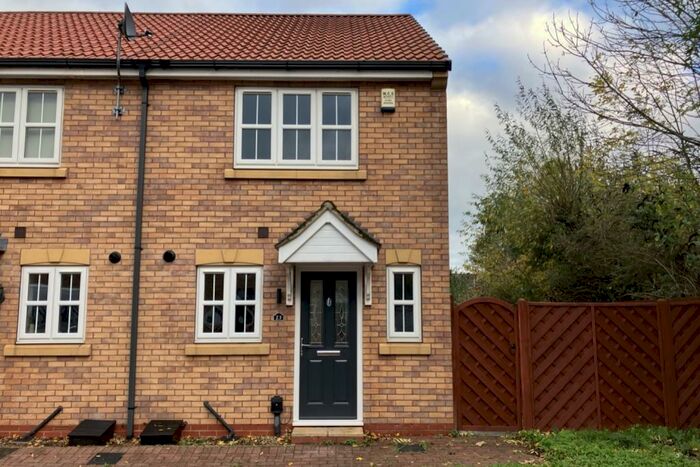 2 Bedroom End Of Terrace House To Rent In Pools Brook Park, HU7