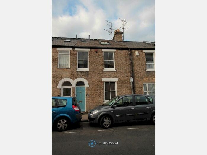 3 Bedroom Terraced House To Rent In Searle Street, Cambridge, CB4