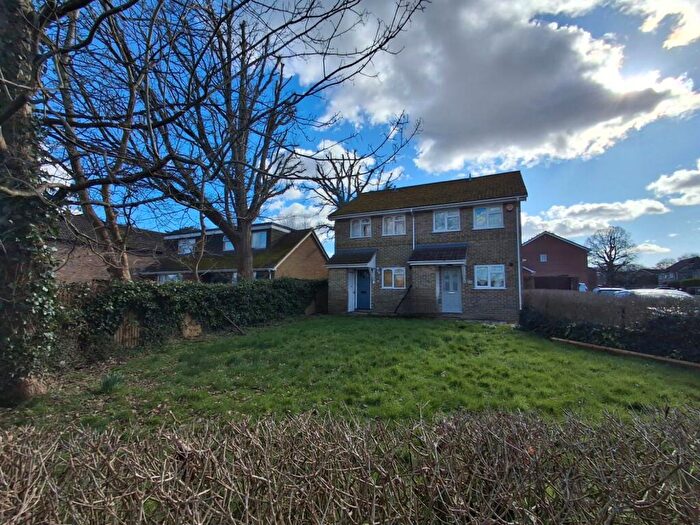 2 Bedroom House To Rent In Nightingale Close, Rowlands Castle., PO9