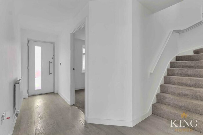 4 Bedroom Detached House For Sale In Sycamore Gardens, Meon Vale, Stratford-Upon-Avon, CV37