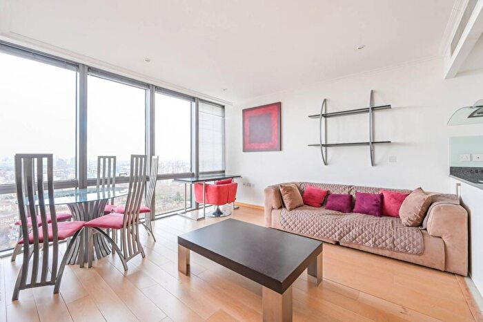 1 Bedroom Flat To Rent In West India Quay, Canary Wharf, London, E14