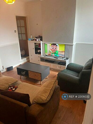 2 Bedroom Terraced House To Rent In Kirk Street, Stoke-On-Trent, ST6