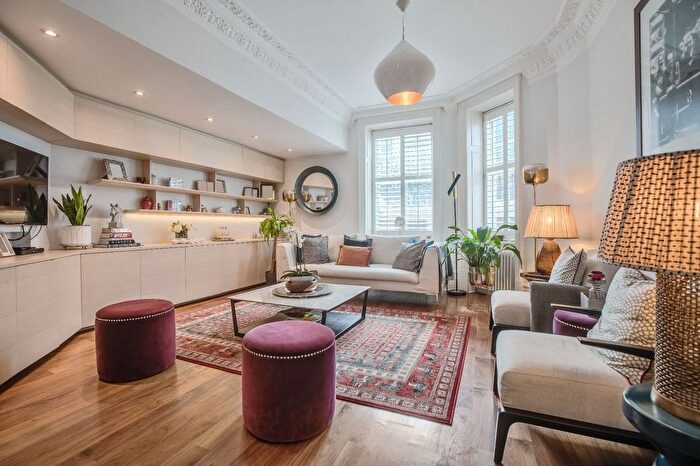 4 Bedroom Flat To Rent In Zetland House, Marloes Road, W8