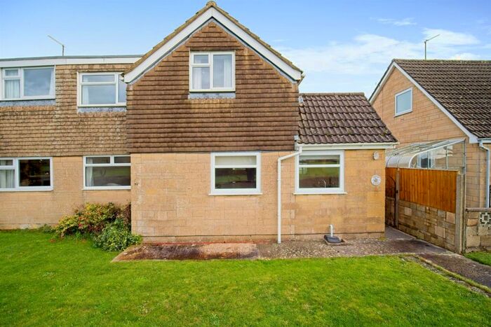 4 Bedroom Semi-Detached House For Sale In The Ridings, Kington St. Michael, Chippenham, SN14