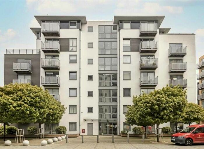 1 Bedroom Flat To Rent In Deals Gateway, London, SE13