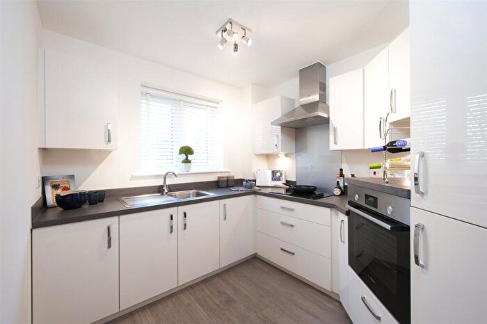 2 Bedroom Apartment To Rent In Bath Road, Devizes, Wiltshire, SN10