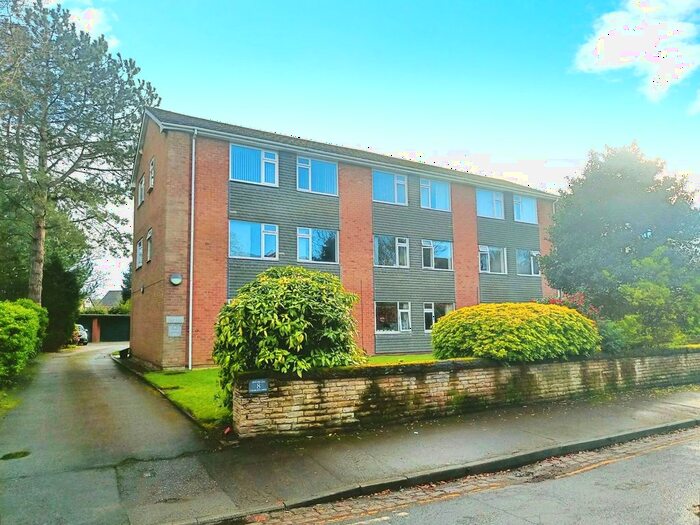 2 Bedroom Flat To Rent In Charlton Drive, Sale, Greater Manchester, M33