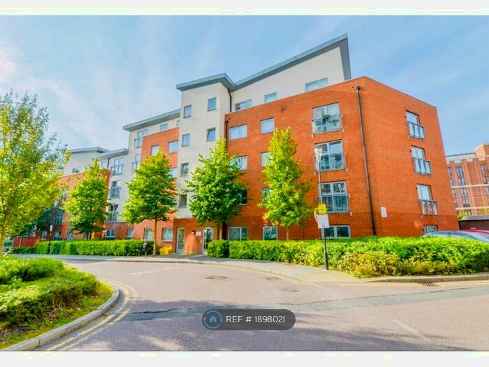 1 Bedroom Flat To Rent In Charrington Place, St. Albans, AL1
