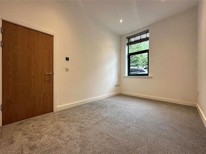 2 Bedroom Flat To Rent In Alton Rd, Croydon, CR0