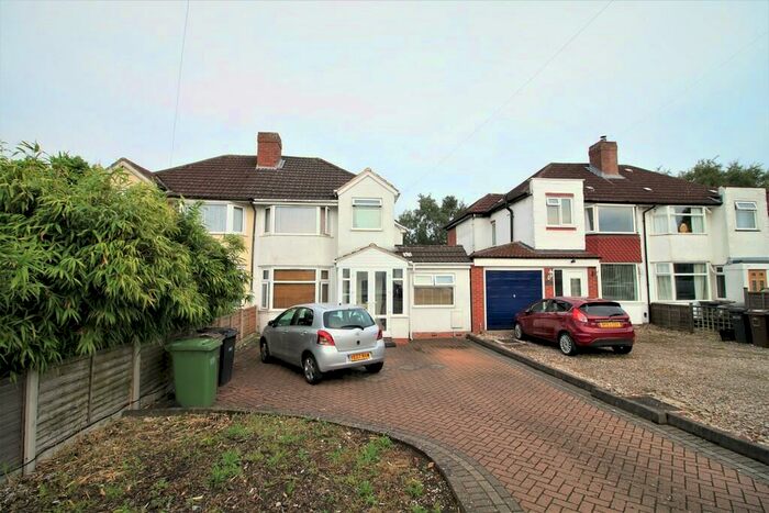 3 Bedroom Semi-Detached House To Rent In Yoxall Road, Shirley, Solihull, B90
