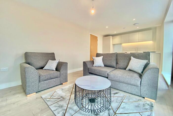 2 Bedroom Flat To Rent In Green Quarter, Cross Green Lane, Leeds LS9