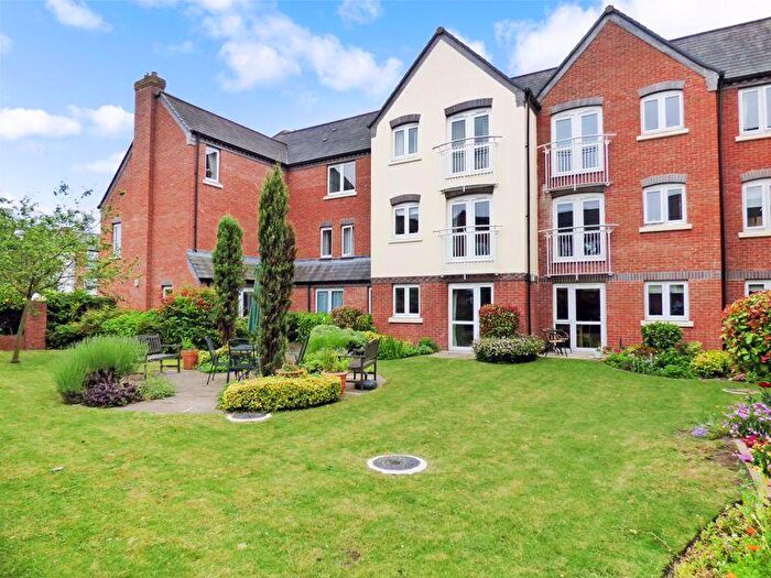 1 Bedroom Apartment For Sale In Damson Court, Tamworth, B79