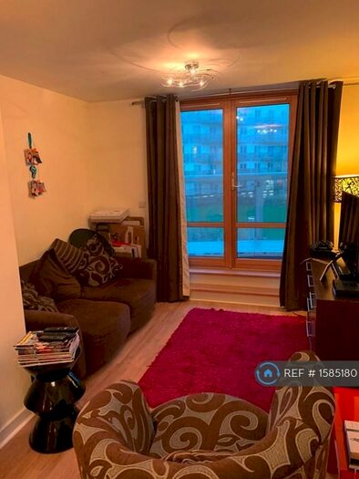 1 Bedroom Flat To Rent In The Crescent, Bristol, BS1