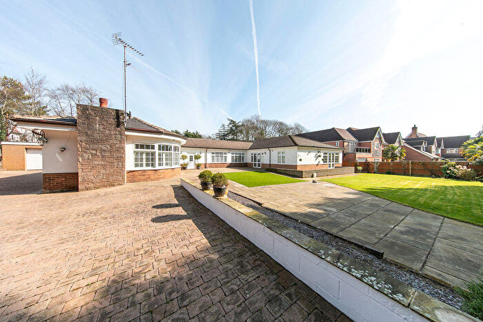 5 Bedroom Detached House For Sale In No., Hurstdene Close, Poulton-le-Fylde, Lancs, FY6