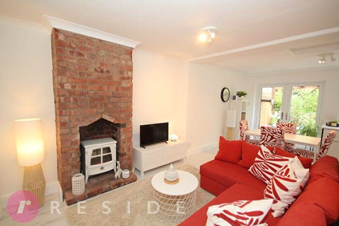2 Bedroom Semi-Detached House For Sale In Lowther Road, Queensway, Rochdale, OL11