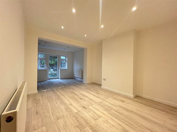 4 Bedroom Terraced House To Rent In Victoria Avenue, Wembley, HA9