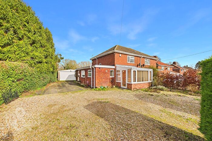 3 Bedroom Semi Detached House For Sale In Church Lane, Barford, Norwich, NR9