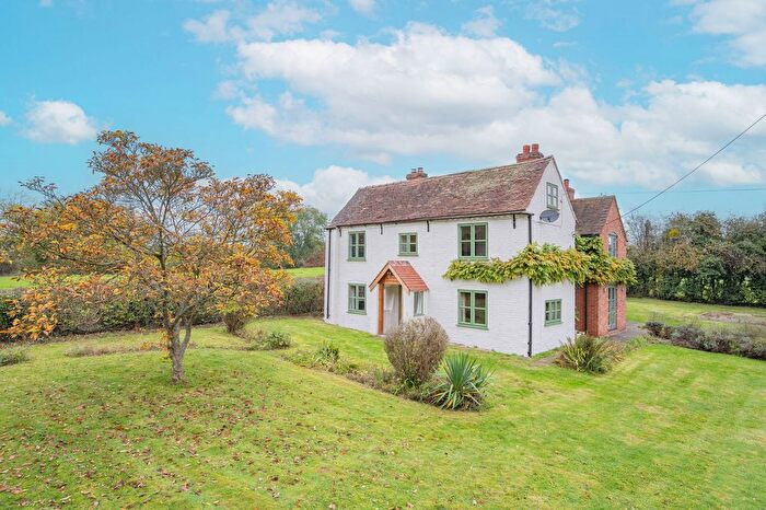 4 Bedroom Detached House For Sale In Brayswick, Callow End, Worcester, Worcestershire, WR2