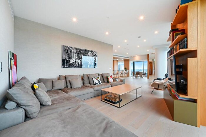 3 Bedroom Apartment For Sale In Legacy Building, Embassy Gardens, London, SW11