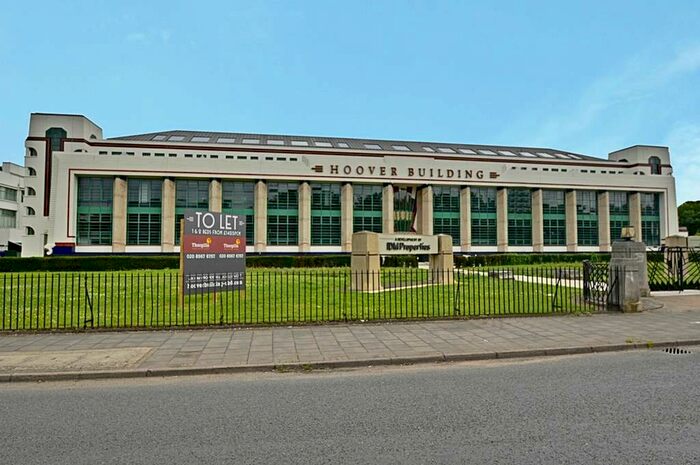 1 Bedroom Flat To Rent In Western Avenue, Perivale, Greenford UB6