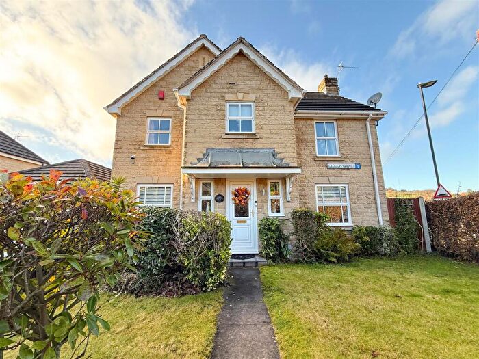 4 Bedroom Detached House For Sale In Clough Grove, Oughtibridge, S35