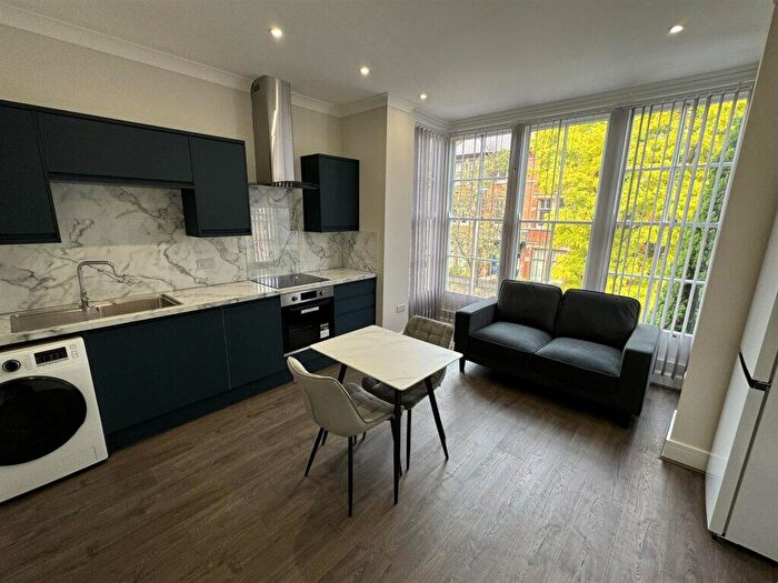 1 Bedroom Flat To Rent In Salisbury Road, Leicester, LE1