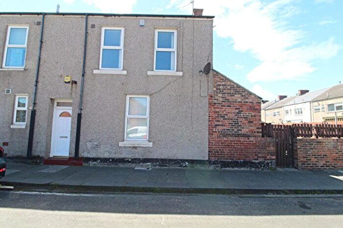 1 Bedroom Terraced House For Sale In Stephen Street, Blyth, NE24