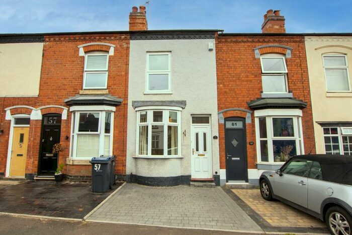2 Bedroom Terraced House To Rent In Northfield Road, B17