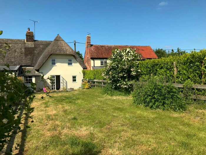 2 Bedroom Terraced House For Sale In Wilsford, SN9