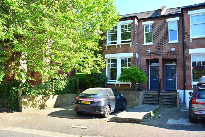 3 Bedroom End Of Terrace House To Rent In Kirkside Road, London, SE3