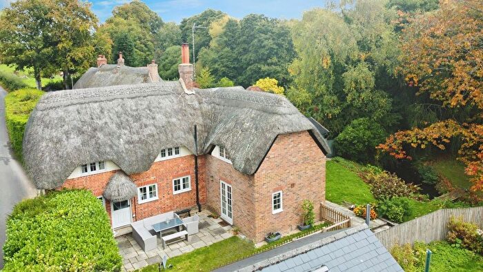 3 Bedroom Detached House For Sale In New Mill, Pewsey, SN9