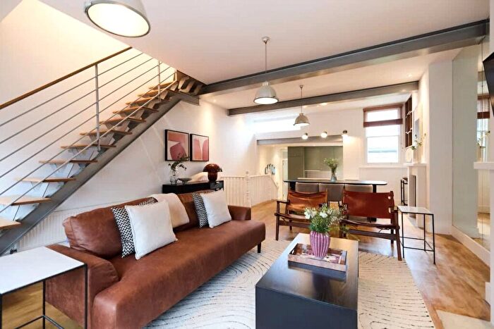 2 Bedroom Flat To Rent In Berens Road, London, NW10
