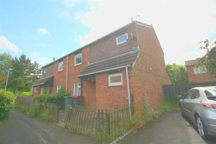 3 Bedroom Terraced House To Rent In Juniper Drive, Trench, Telford, TF2