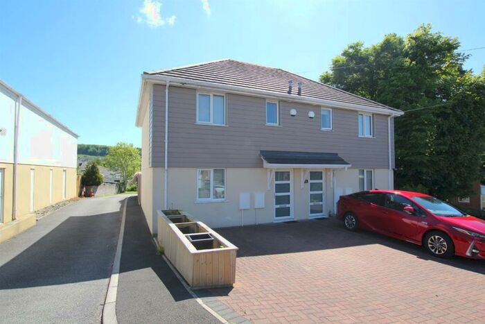 3 Bedroom Semi-Detached House To Rent In Plympton, Plymouth, PL7